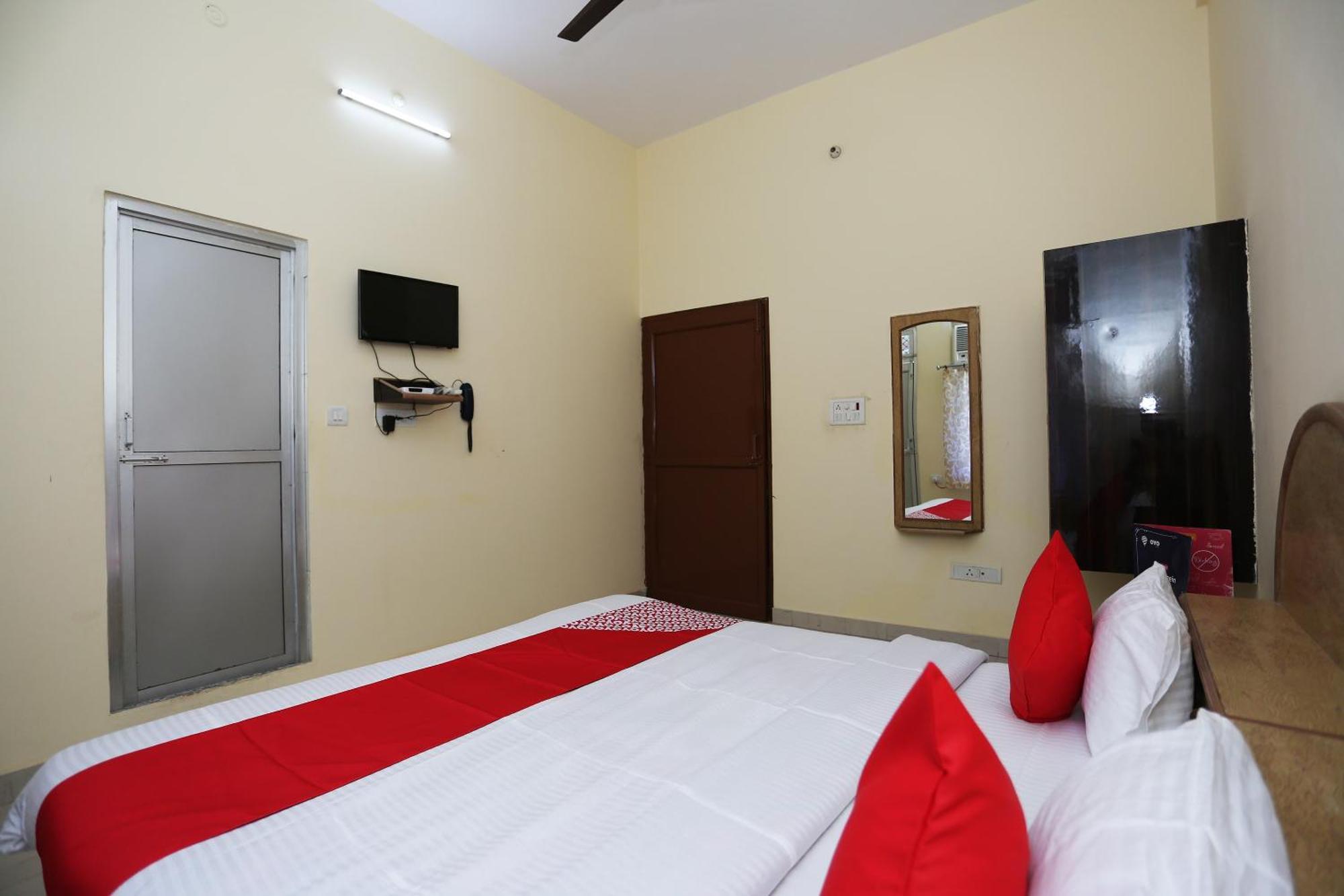 Collection O Sahani Guest House Ramnagar  Luaran gambar